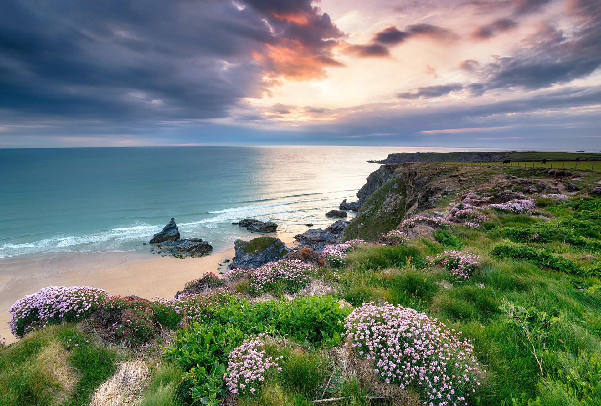 Setting Sun on the Cornwall Coast